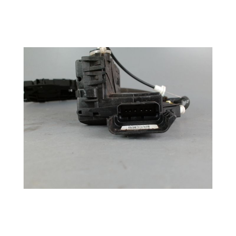 SERRURE PORTE AVANT DROIT PEUGEOT 3008 1  DIESEL