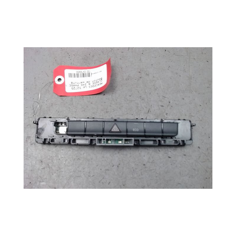 BOUTON DE WARNING MERCEDES CLASSE B 246 PHASE 1 180 1.8 C