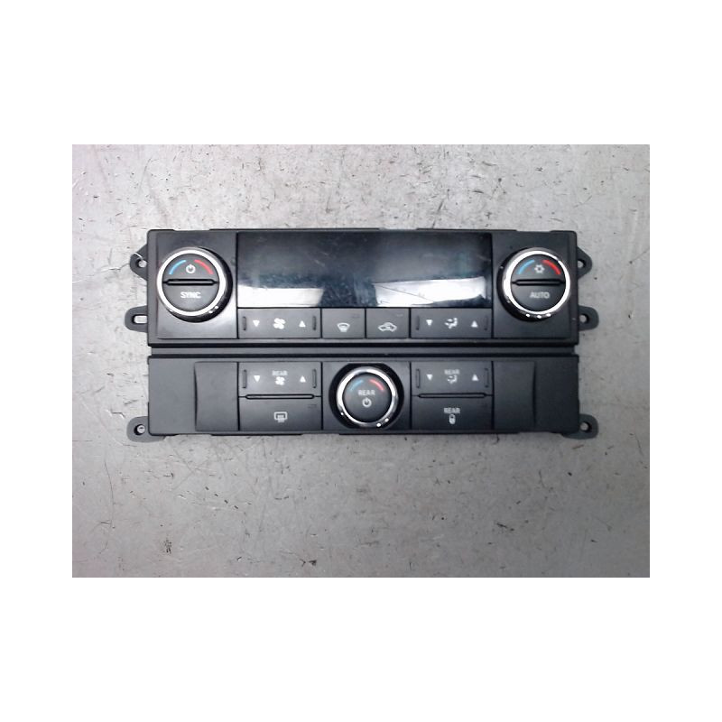 COMMANDE DE CHAUFFAGE CHRYSLER GRAND VOYAGER 5 2.8 CRD - 16V