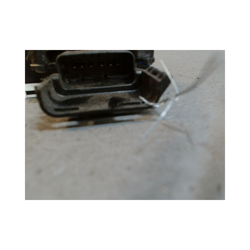 SYSTEME CONDAMNATION AVANT DROIT PEUGEOT 207  DIESEL