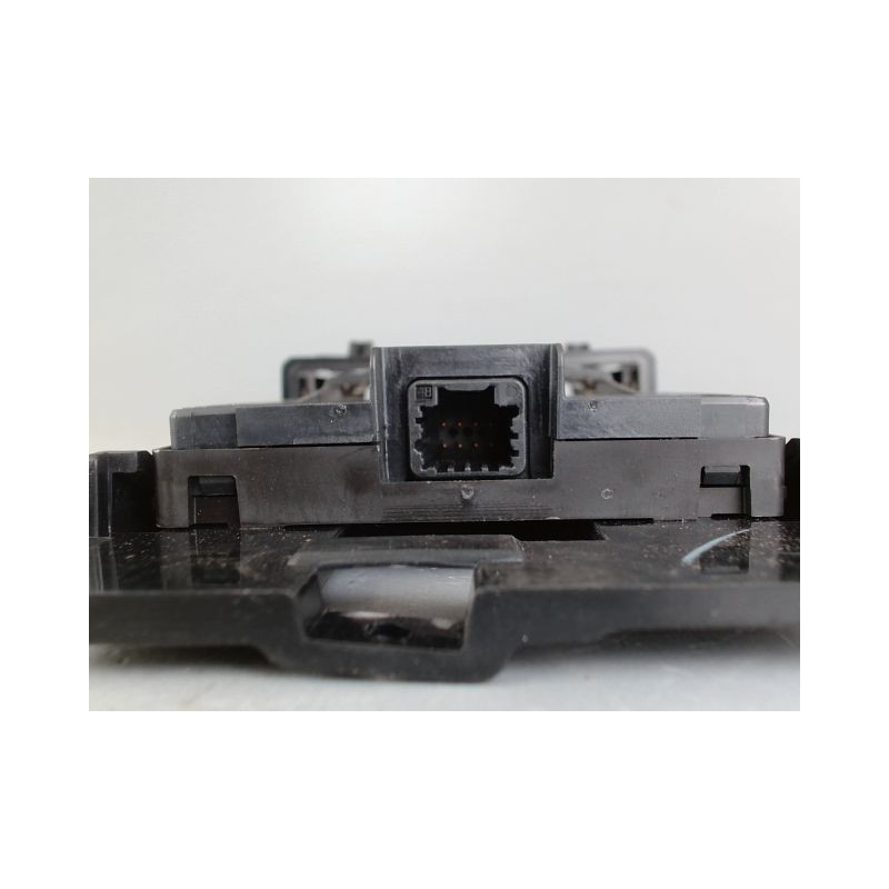 LECTEUR DE CARTE RENAULT LAGUNA 3 PHASE 1 DIESEL