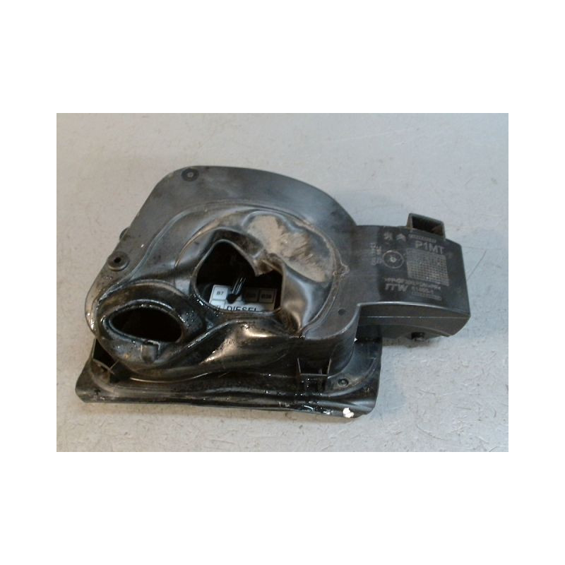 VOLET DE TRAPPE CARBURANT CITROEN C3 AIRCROSS PHASE 1 1.5 BLUE H
