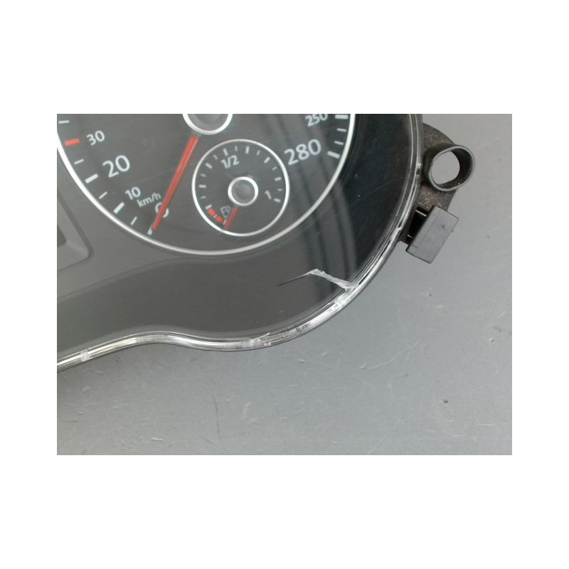 BLOC COMPTEURS VOLKSWAGEN JETTA 4