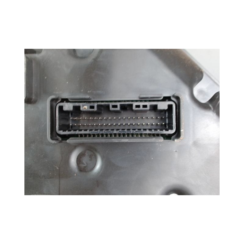 BLOC COMPTEURS TOYOTA YARIS 3 PHASE 2 1.5I - 16V HYB
