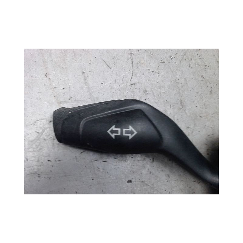 COMMANDE CLIGNOTANT FORD FOCUS 3 PHASE 1 BREAK 1.6 TDCI