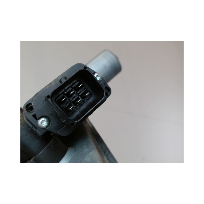 MECANISME+MOTEUR LEVE-GLACE AVANT GAUCHE OPEL CORSA D PHASE 2 1.3 CDTI - 16V