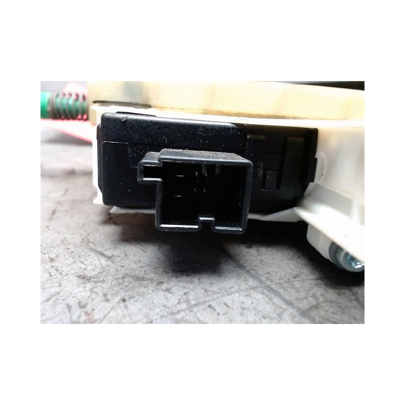 MECANISME+MOTEUR LEVE-GLACE AVANT GAUCHE AUDI Q7 1 PHASE 1 3.0 TDI - 24V V6