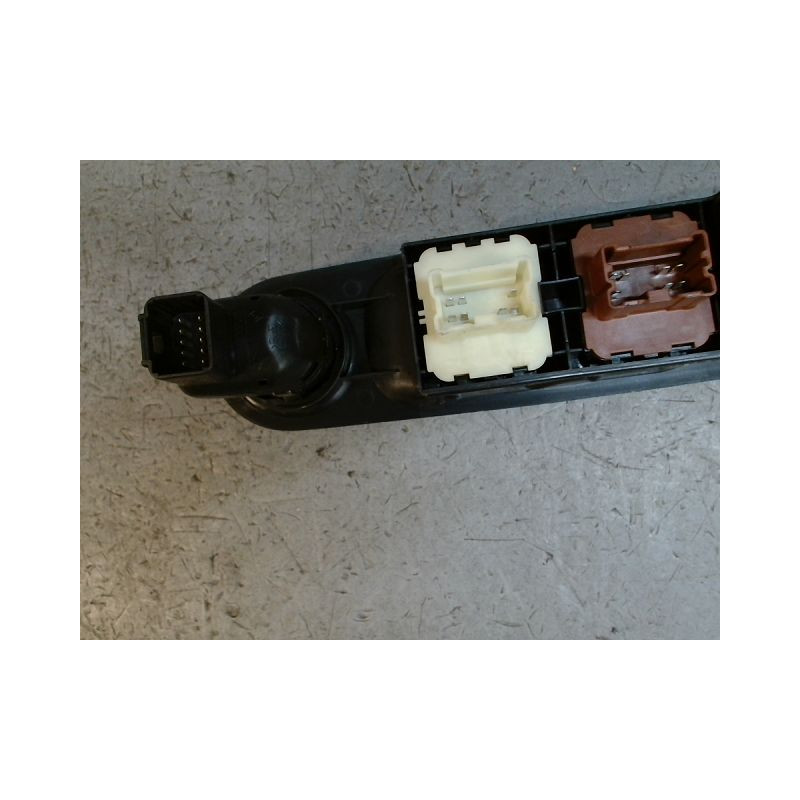 COMMANDE LEVE-GLACE PORTE AVG RENAULT ZOE