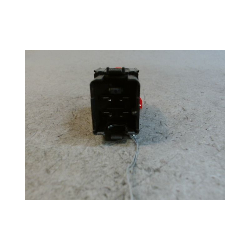 BOUTON DE WARNING VOLKSWAGEN TOURAN 1 PHASE 1 DIESEL
