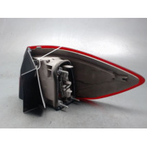 FEU ARRIERE GAUCHE  FORD MONDEO 3 PHASE 1 BREAK 1.8 TDC
