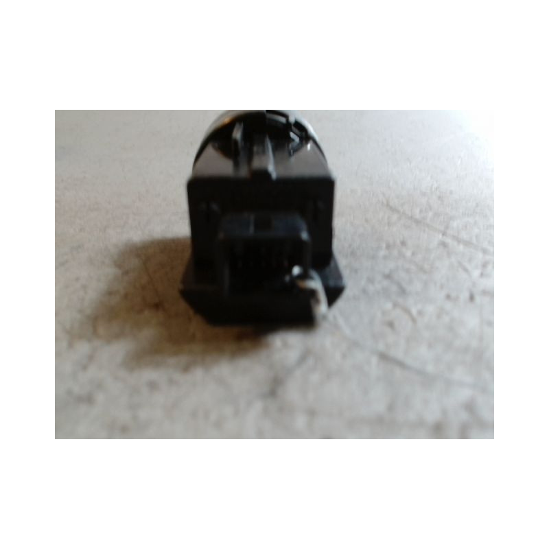BOUTON DE DEMARRAGE TOYOTA YARIS 3 PHASE 2 1.5I - 16V HYB