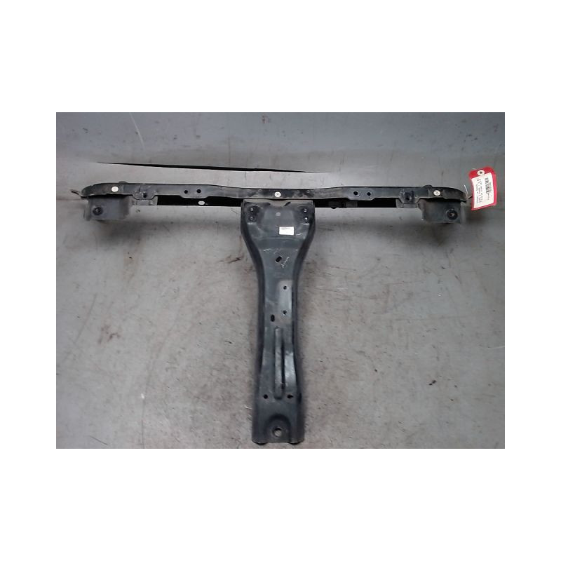 TRAVERSE SUPERIEURE ARMATURE AVANT HYUNDAI COUPE 2 PHASE 1 2.0I - 16V