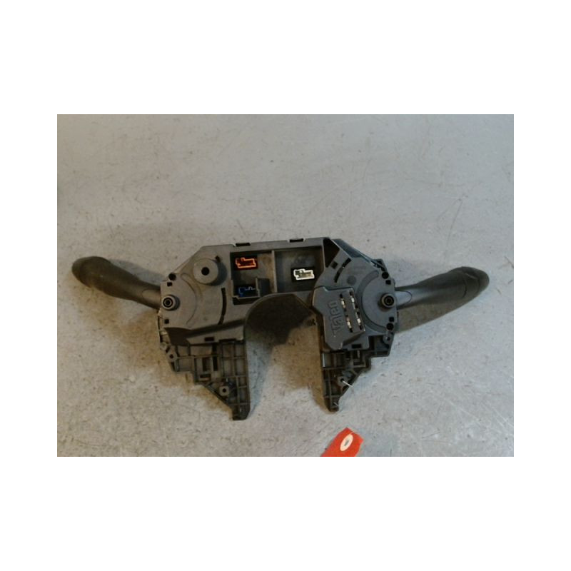 BLOC COMMODOS CITROEN C4 1 PHASE 1 COUPE DIESEL