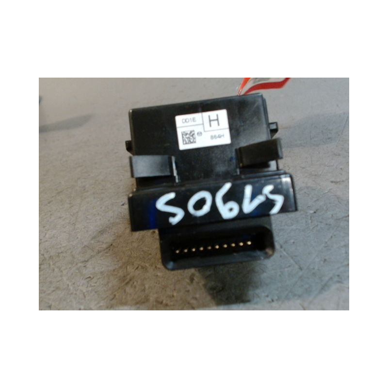 COMMANDE ESSUIE GLACE MAZDA MX5 4 CABRIOLET 1.5I - 16V