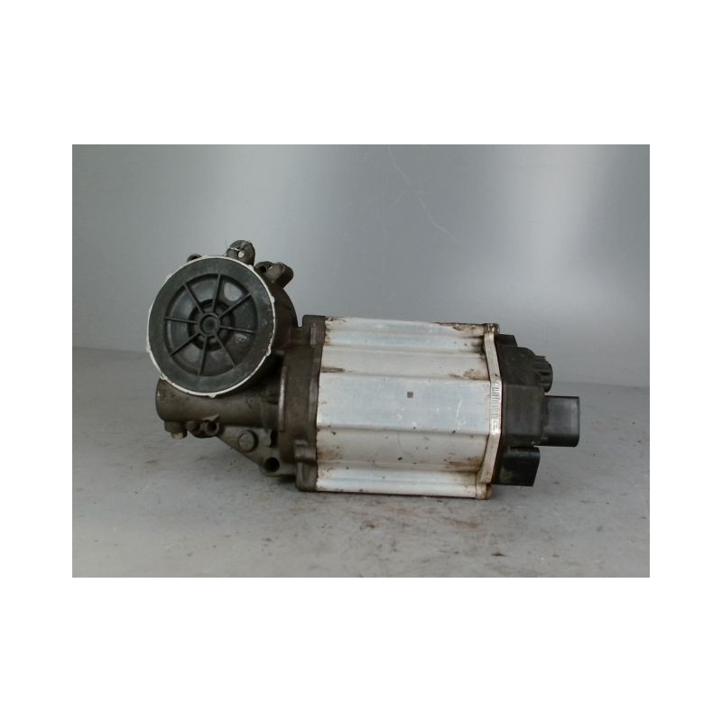 MOTEUR ELECTRIQUE DIRECTION ASSISTEE VOLKSWAGEN JETTA 4