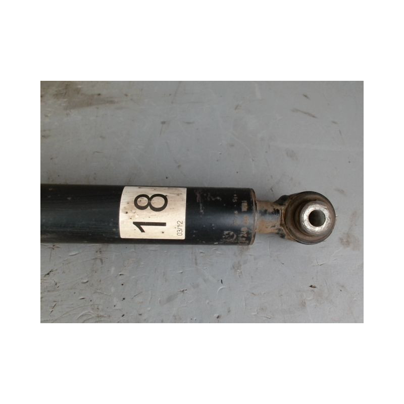 AMORTISSEUR ARRIERE GAUCHE MERCEDES CLASSE B 246 PHASE 1 180 1.8 C