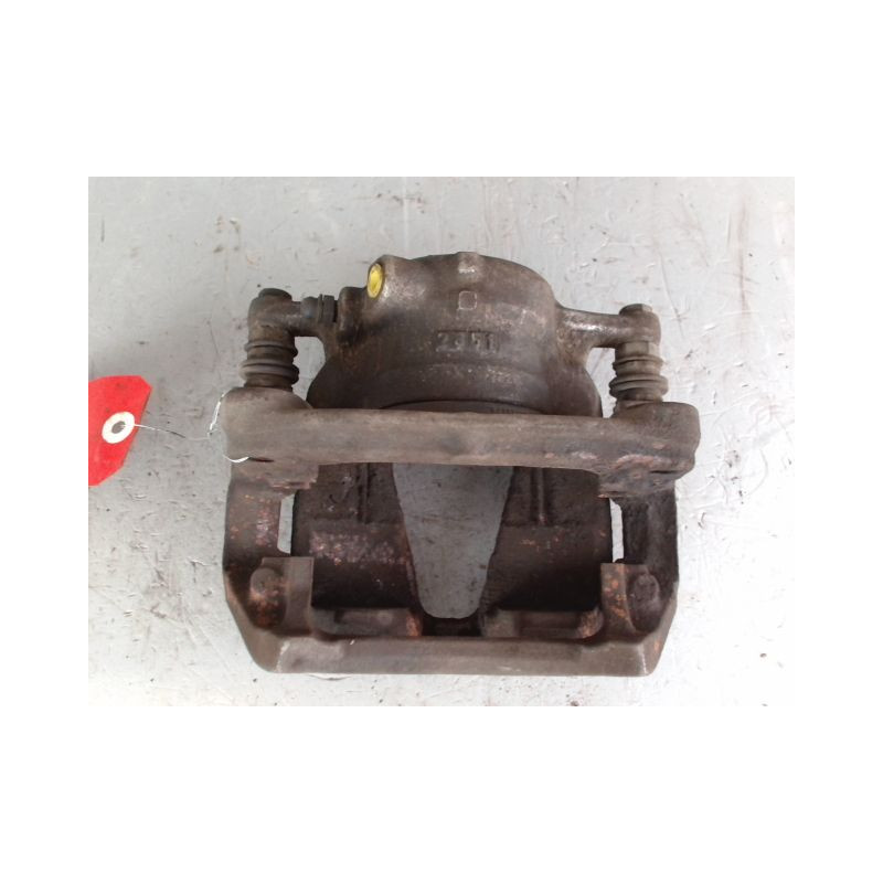ETRIER DE FREIN AVANT GAUCHE MERCEDES CLASSE B 246 PHASE 1 180 1.8 C