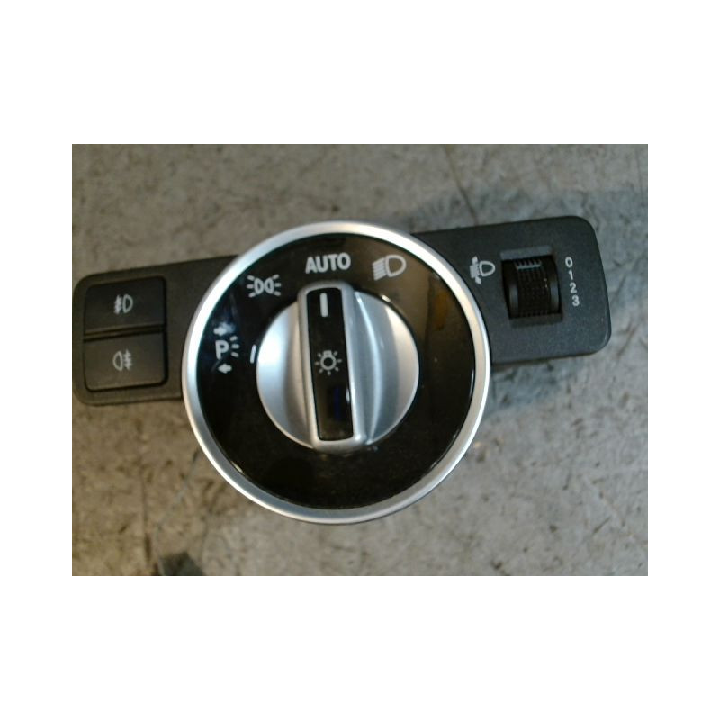 INTERIEUR COMMANDE PHARES MERCEDES CLASSE B 246 PHASE 1 180 1.8 C