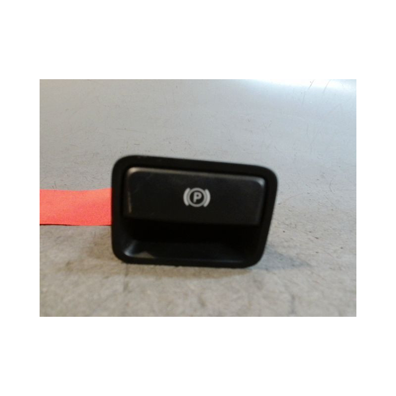 INTERIEUR COMMANDE FREIN A MAIN MERCEDES CLASSE B 246 PHASE 1 180 1.8 C