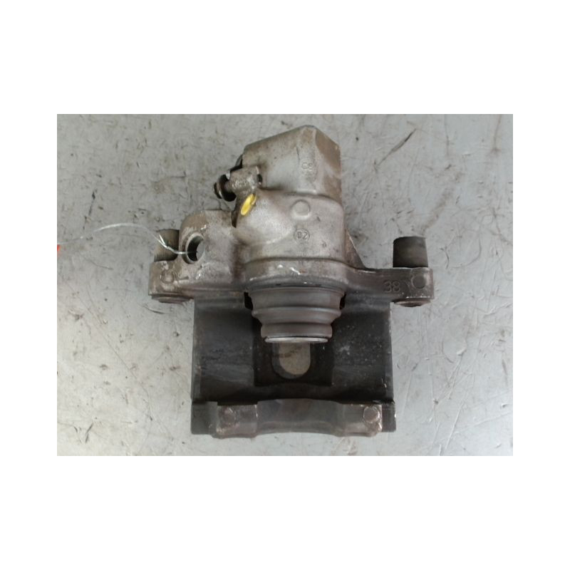 ETRIER DE FREIN ARRIERE DROIT FORD FOCUS 3 PHASE 2 1.5 TDCI - 8V