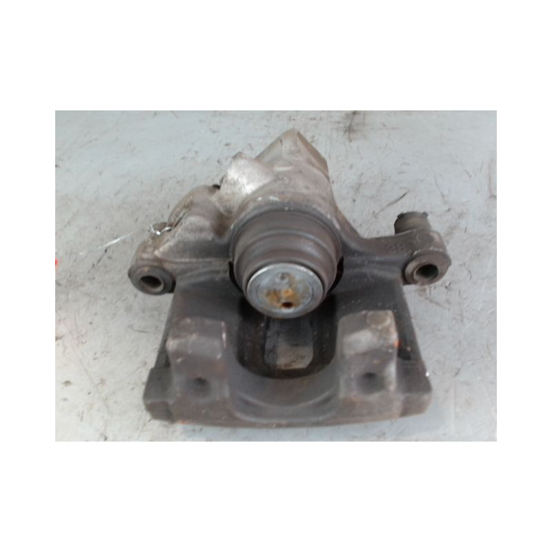 ETRIER DE FREIN ARRIERE DROIT FORD FOCUS 3 PHASE 2 1.5 TDCI - 8V