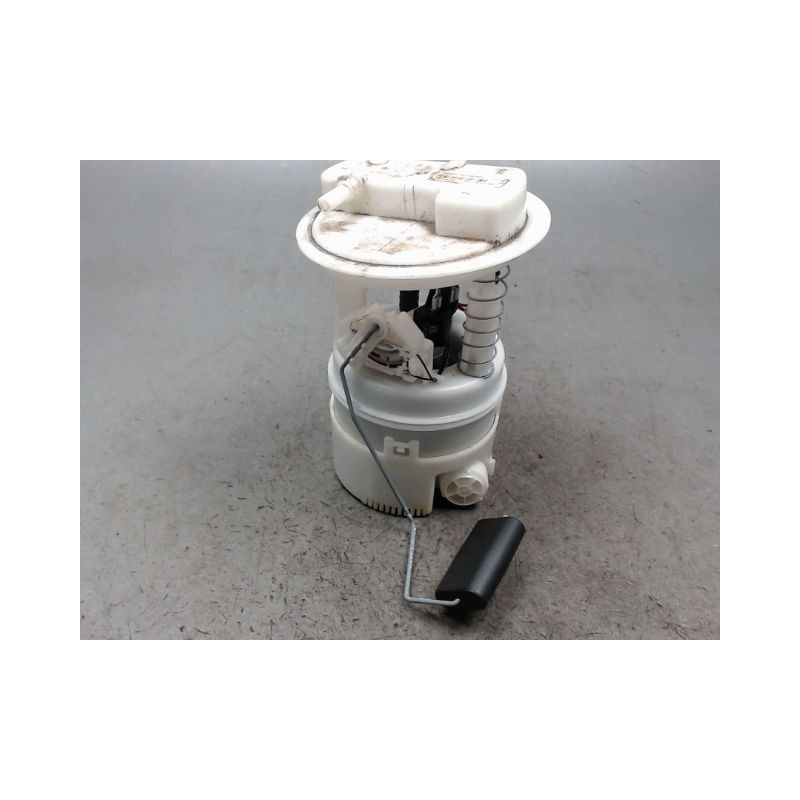 POMPE CARBURANT IMMERGEE RENAULT CLIO 2 CAMPUS PHASE 2 1.2I - 8