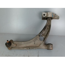 TRIANGLE INFERIEUR AVANT DROIT VOLKSWAGEN PASSAT 5 1.9 TDI - 8V TURBO