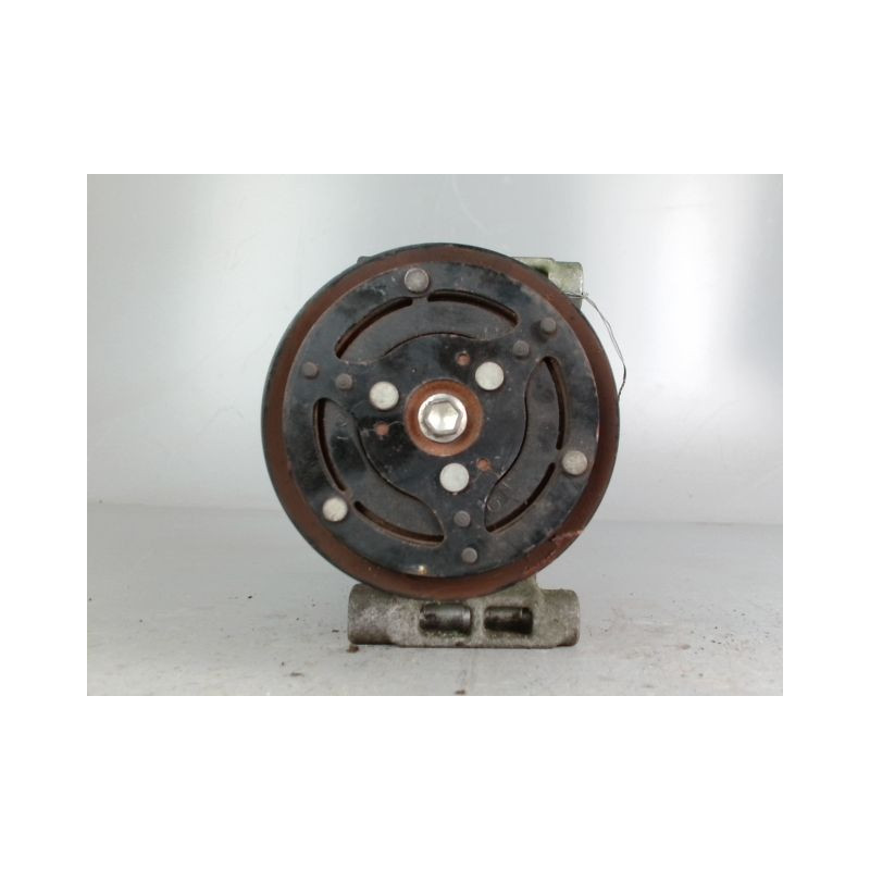 COMPRESSEUR AIR CONDITIONNE FIAT 500 2 PHASE 1 1.2I - 8V
