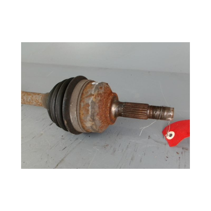 TRANSMISSION AVANT GAUCHE PEUGEOT 207  Essence 1.4