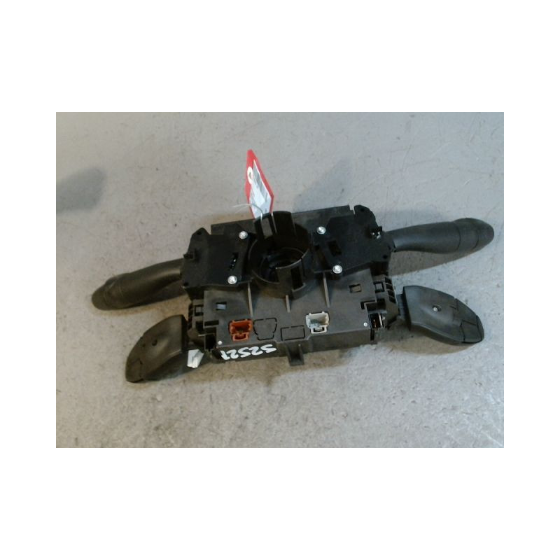 BLOC COMMODOS PEUGEOT 207  ESSENCE