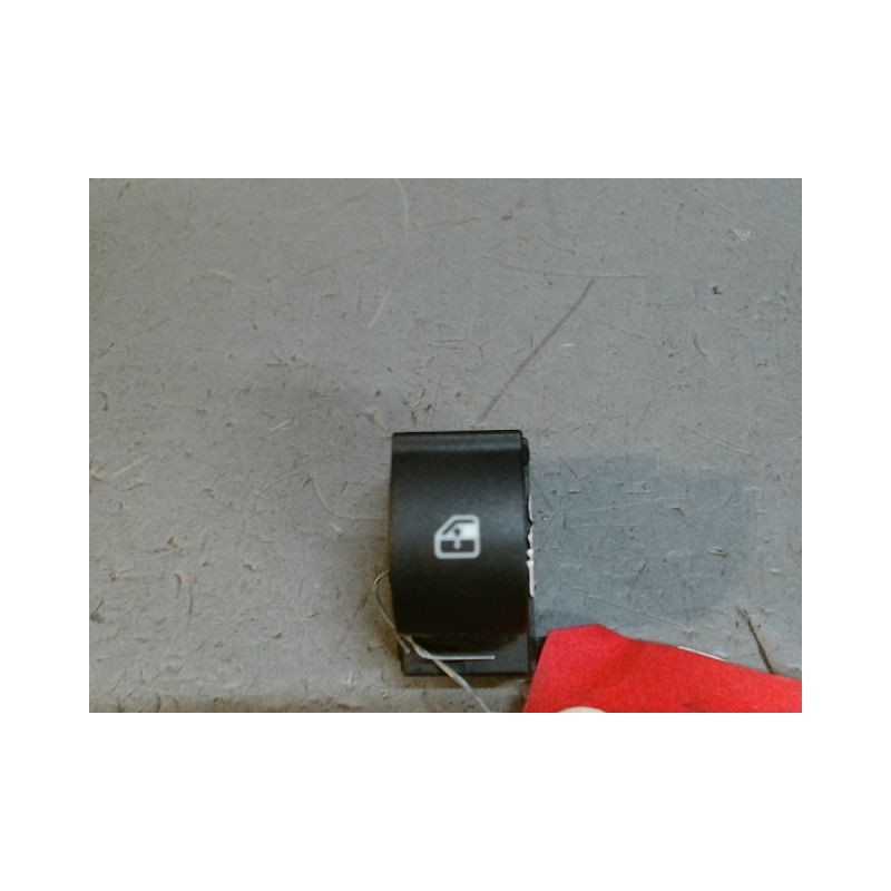 COMMANDE LEVE-GLACE PORTE AVD FIAT PUNTO EVO 3 1.2I - 8V