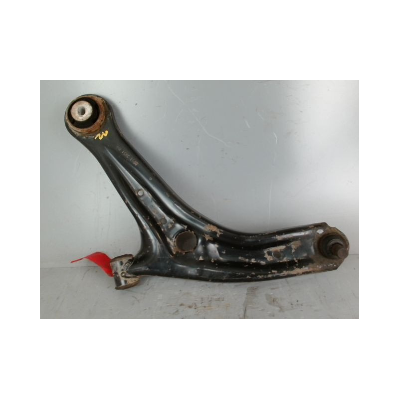 TRIANGLE INFERIEUR AVANT GAUCHE FORD FIESTA 6 PHASE 1 ESSENCE