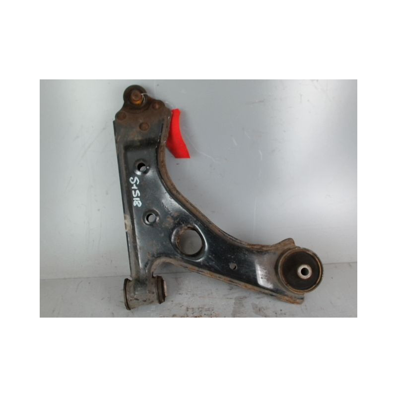 TRIANGLE INFERIEUR AVANT DROIT OPEL CORSA D PHASE 1  ESSENCE