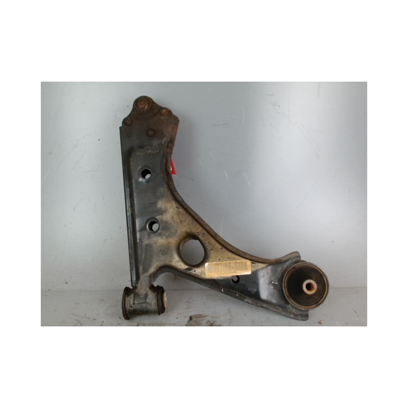 TRIANGLE INFERIEUR AVANT GAUCHE OPEL CORSA D PHASE 1  ESSENCE