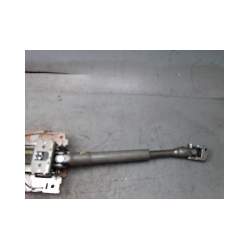 COLONNE DE DIRECTION NON ASSISTEE VOLKSWAGEN TOURAN 2 1.6 TDI - 16V TURBO