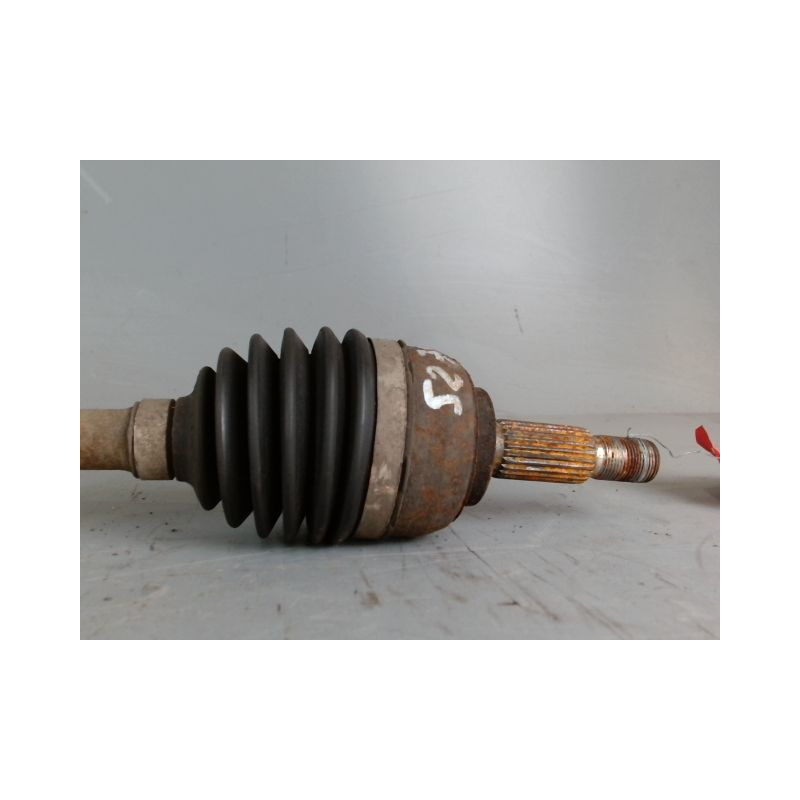 TRANSMISSION AVANT DROIT RENAULT TWINGO 2 PHASE 2 1.5 DCI - 8V 1.5 dCi 75