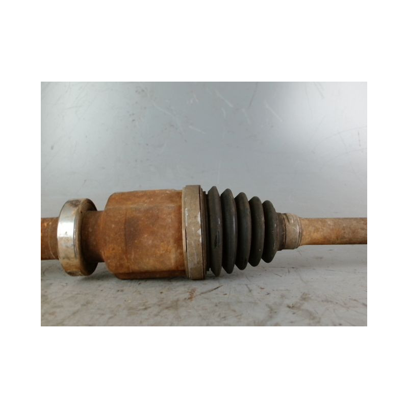 TRANSMISSION AVANT DROIT RENAULT TWINGO 2 PHASE 2 1.5 DCI - 8V 1.5 dCi 75