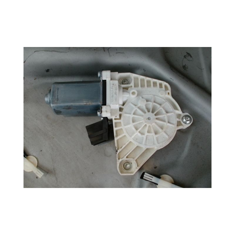 MECANISME+MOTEUR LEVE-GLACE ARRIERE GAUCHE MERCEDES CLASSE B 245 PHASE 1  DIESEL
