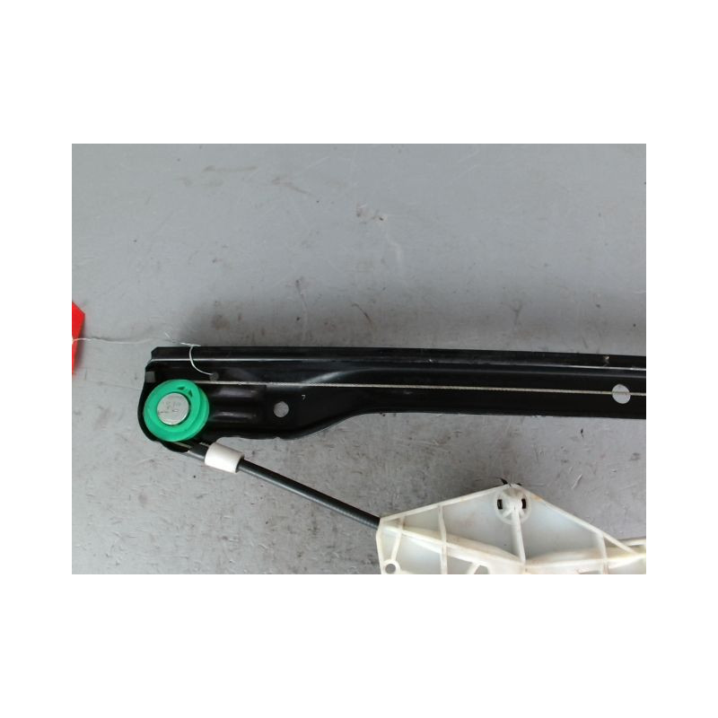 MECANISME+MOTEUR LEVE-GLACE ARRIERE DROIT VOLKSWAGEN GOLF 5 1.9 TDI - 8V TURBO