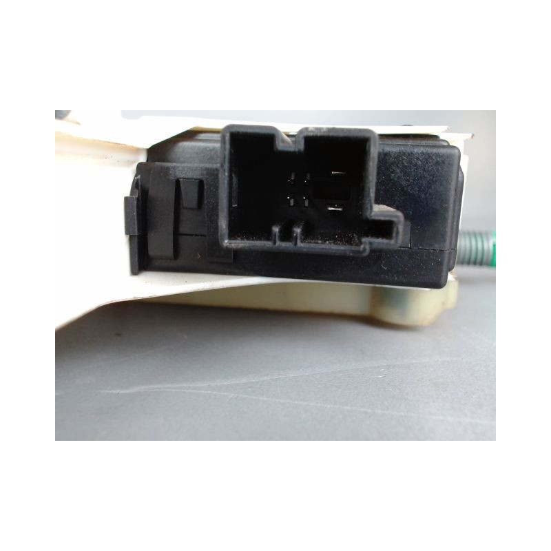 MECANISME+MOTEUR LEVE-GLACE ARRIERE GAUCHE AUDI Q7 1 PHASE 1 3.0 TDI - 24V V6