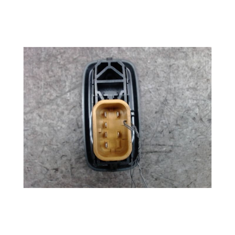 COMMANDE LEVE-GLACE PORTE ARD FORD FIESTA 6 PHASE 1 ESSENCE