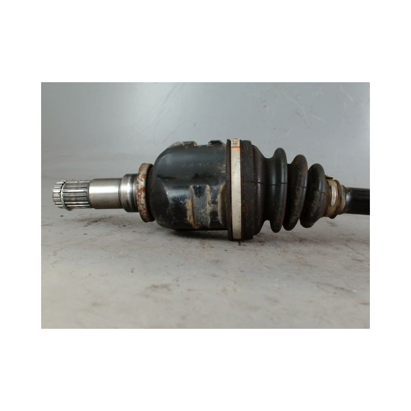 TRANSMISSION AVANT GAUCHE TOYOTA YARIS 3 PHASE 2 1.5i - 16V HYB 1.5 Hybrid 