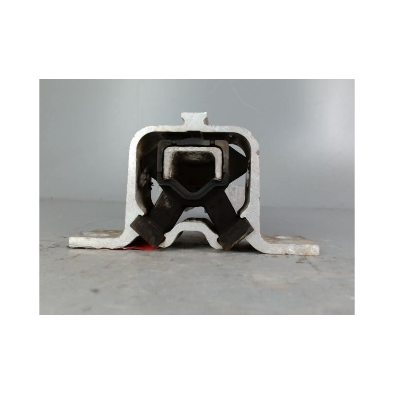 SUPPORT MOTEUR DACIA SANDERO 1 1.2i - 16V 1.2 16V
