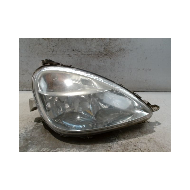 PHARE DROIT MERCEDES CLASSE A - 2001