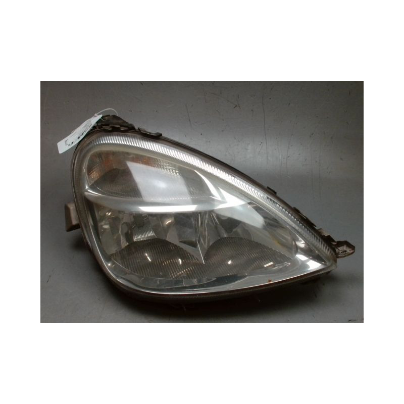 PHARE DROIT MERCEDES CLASSE A - 2001