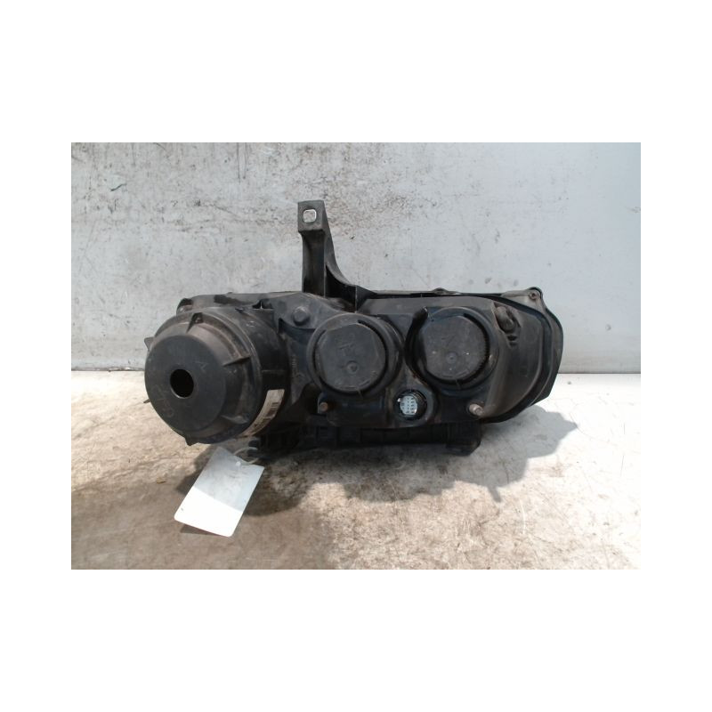 PHARE DROIT ALFA ROMEO 159