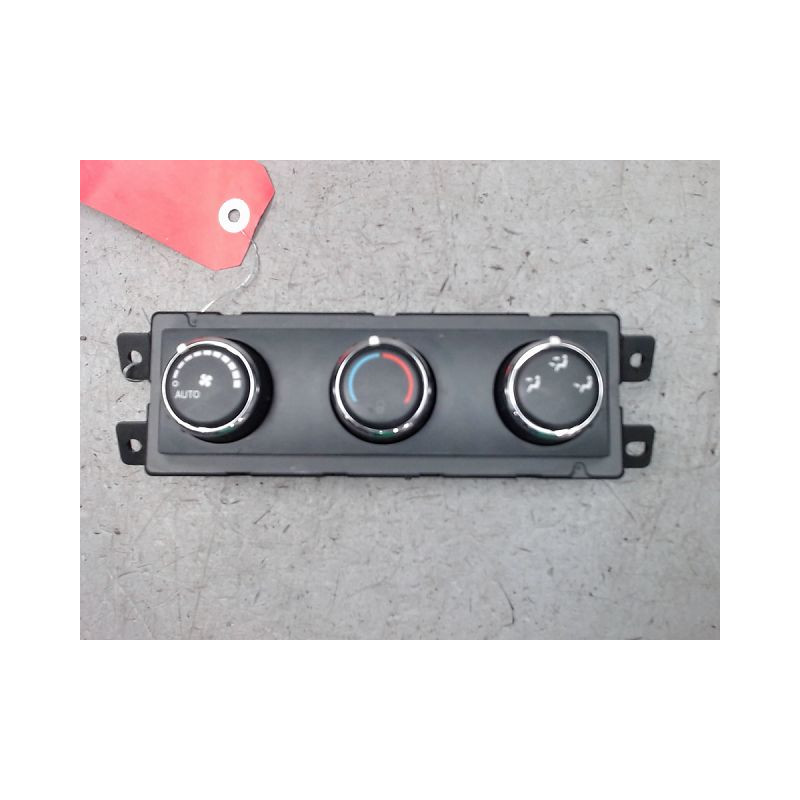 COMMANDE DE CHAUFFAGE D CHRYSLER GRAND VOYAGER 5 2.8 CRD - 16V