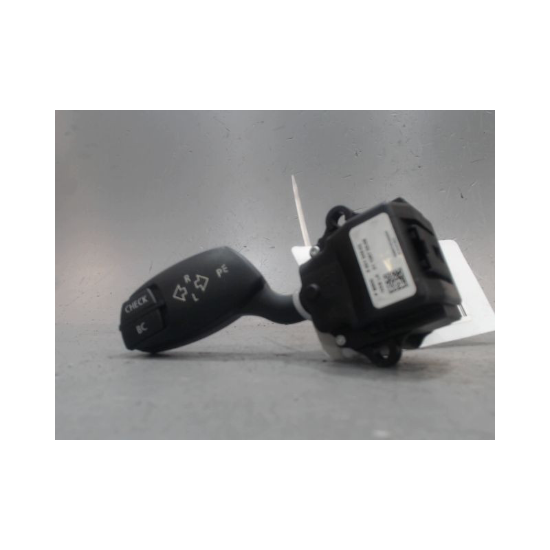 COMMANDE CLIGNOTANT B.M.W. SERIE 5