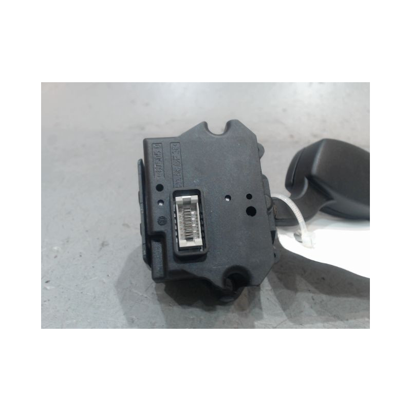 COMMANDE CLIGNOTANT B.M.W. SERIE 5