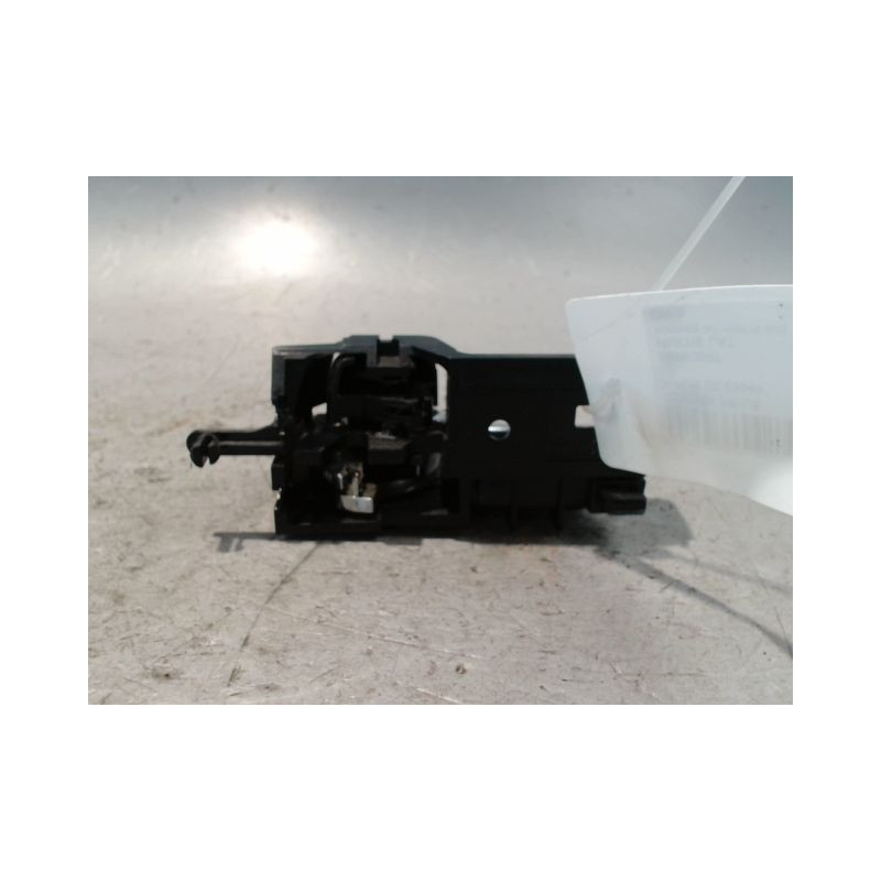 POIGNEE INTERIEURE PORTE AVANT DROIT TOYOTA PRIUS 2004-